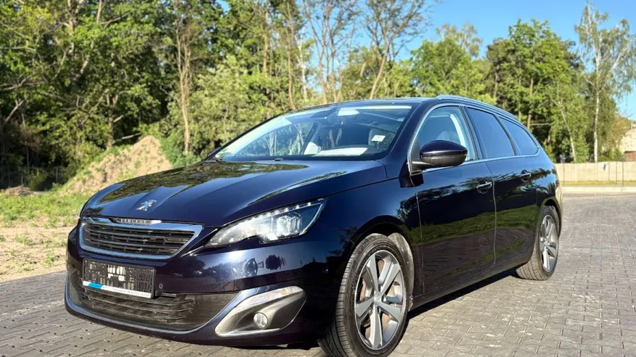 PEUGEOT 308 -