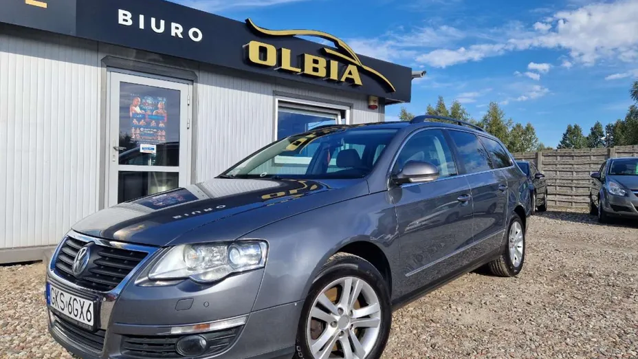 VOLKSWAGEN Passat -
