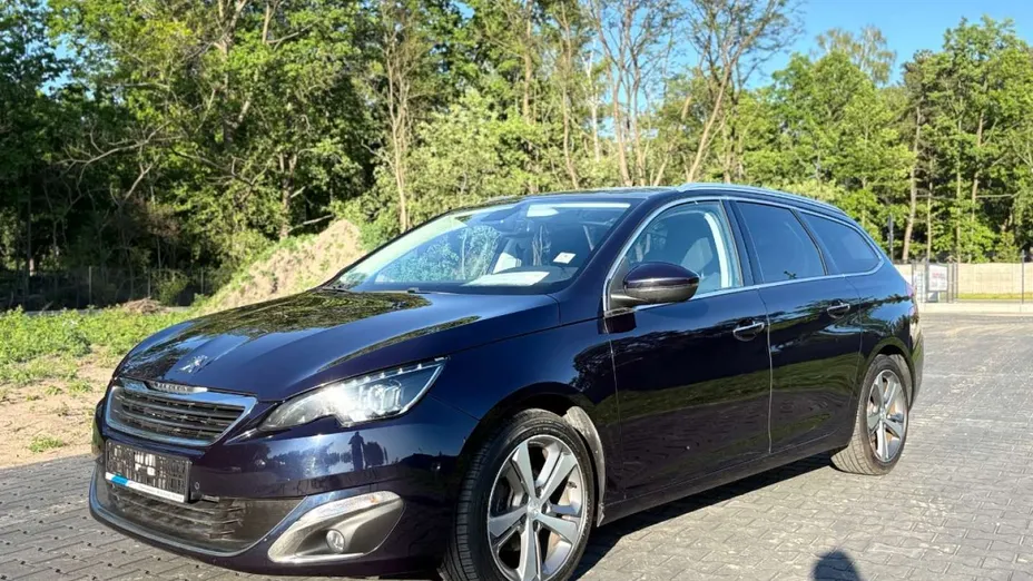 PEUGEOT 308 -