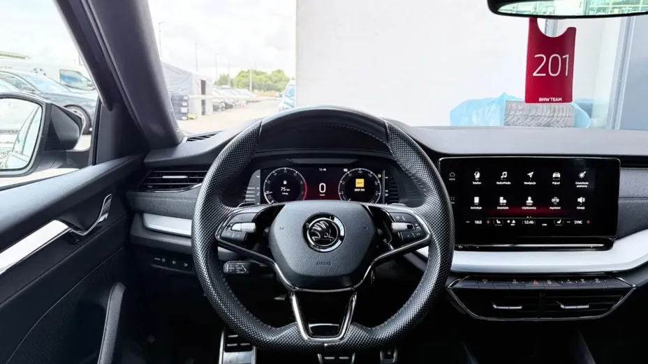 SKODA Octavia -