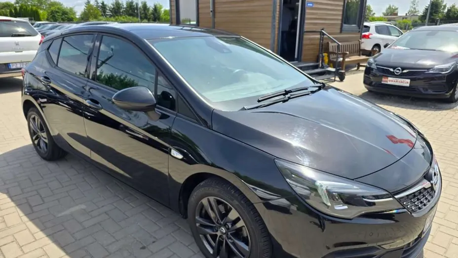 OPEL Astra -