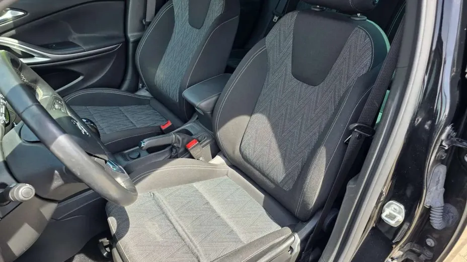 OPEL Astra -
