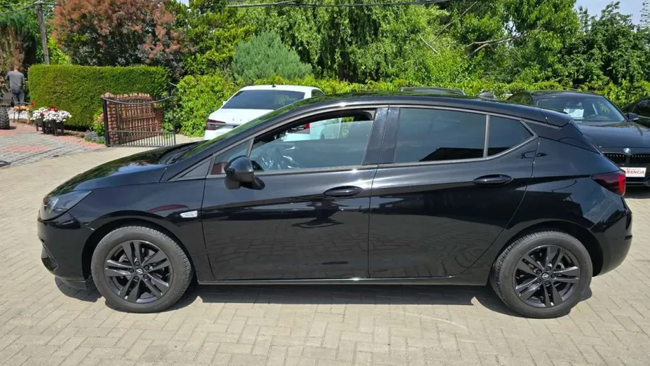 OPEL Astra -