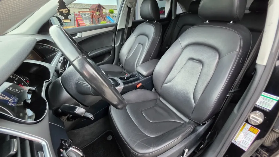 AUDI A4 -