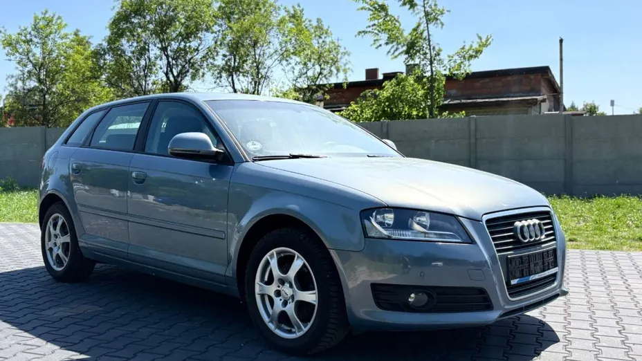 AUDI A3 Sportback -