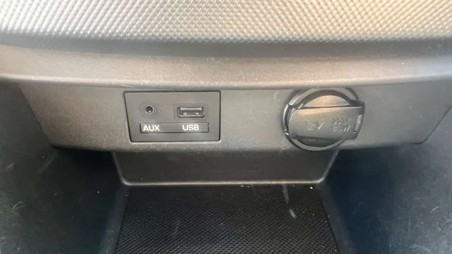 HYUNDAI i10 -