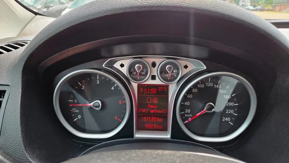FORD Kuga -