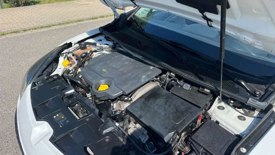 RENAULT Megane -