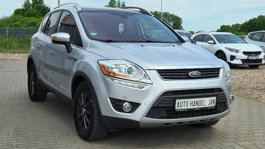 FORD Kuga -