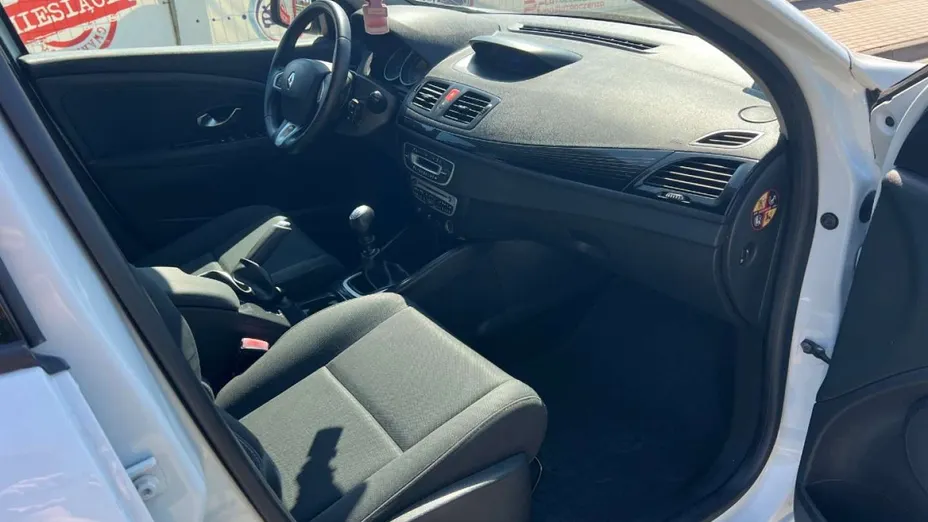 RENAULT Megane -