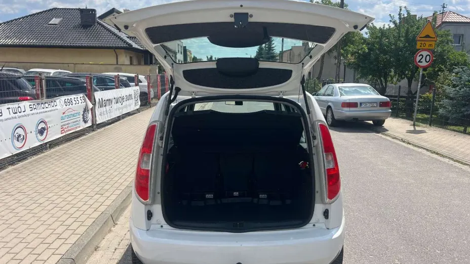 SKODA Roomster -