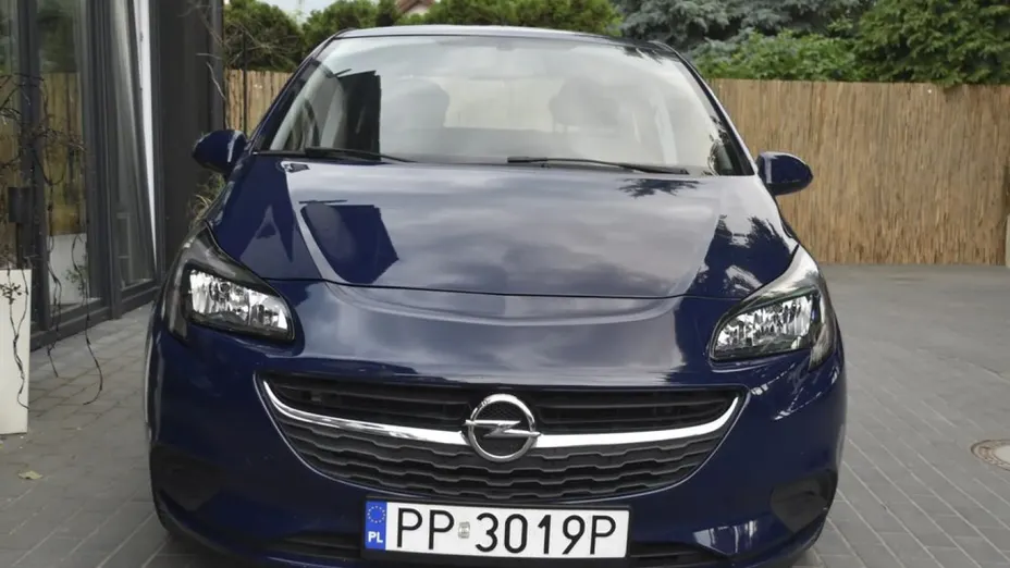 OPEL Corsa -