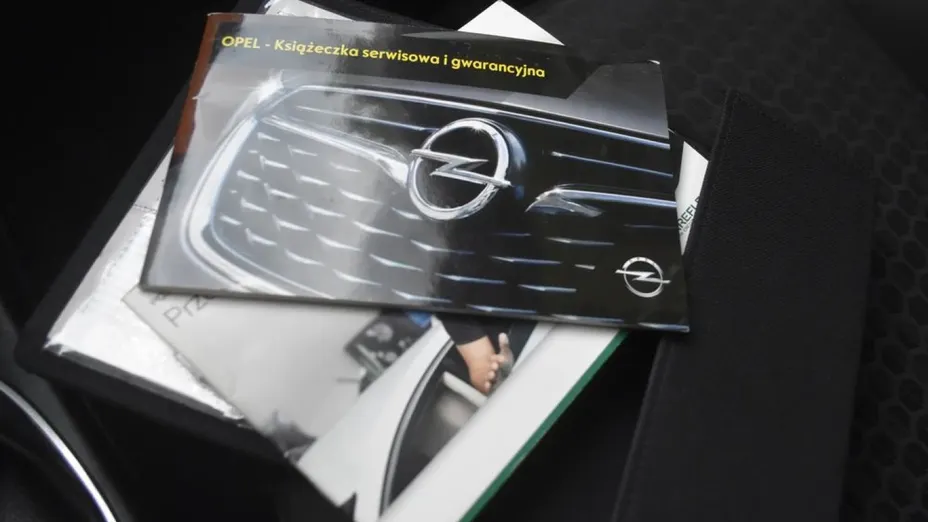 OPEL Corsa -
