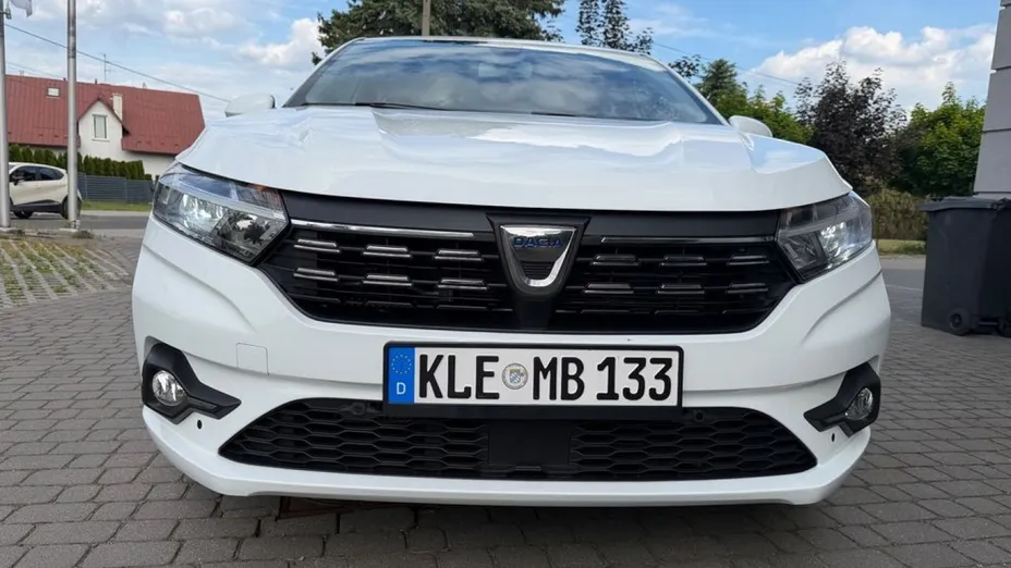 DACIA Sandero -
