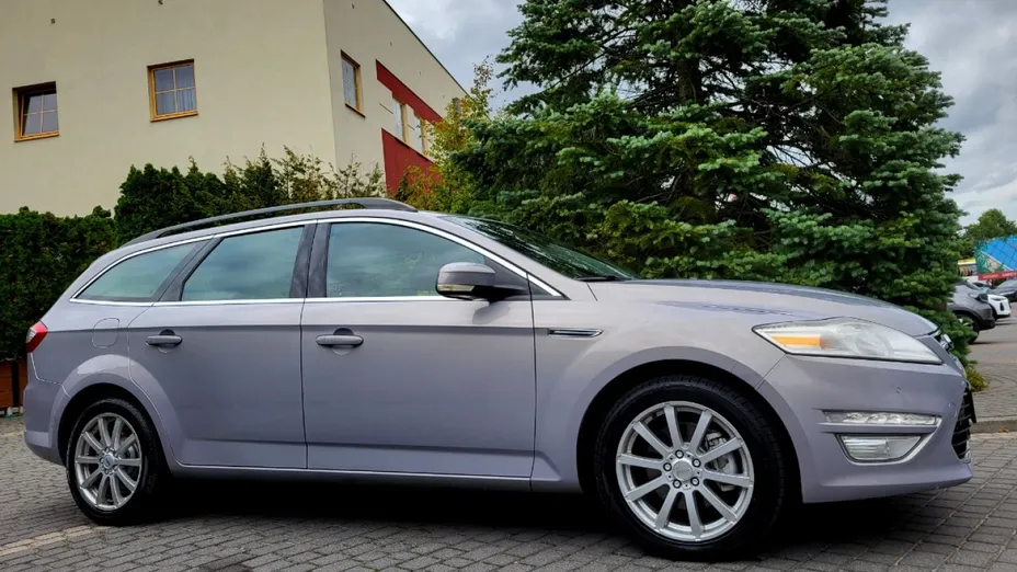 FORD Mondeo -