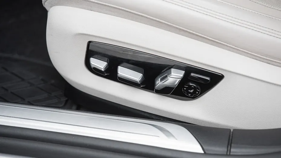 BMW Seria 7 -