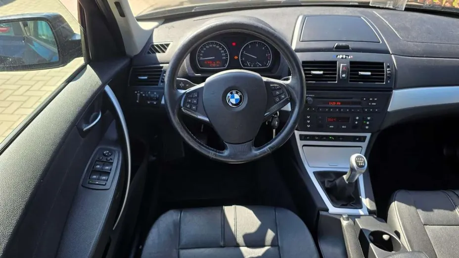 BMW X3 -