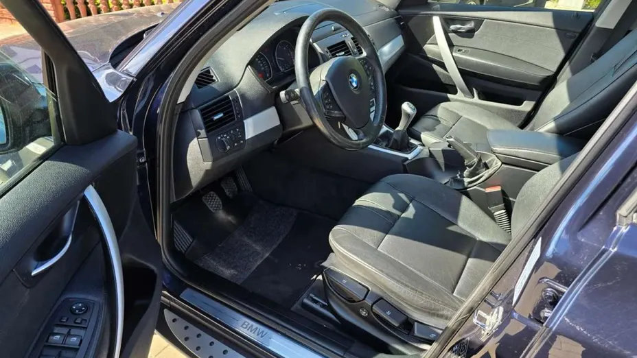BMW X3 -
