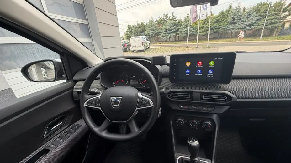 DACIA Sandero -
