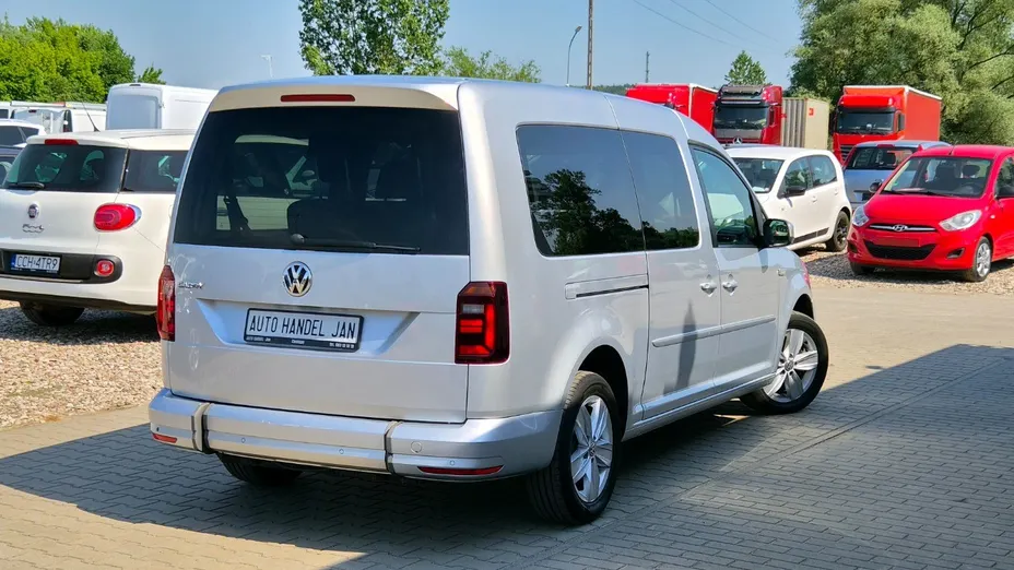 VOLKSWAGEN Caddy -