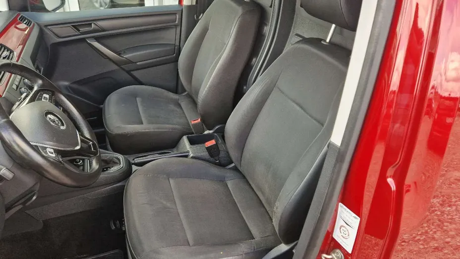 VOLKSWAGEN Caddy -