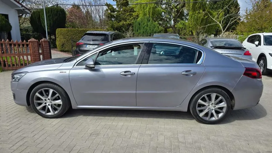 PEUGEOT 508 -