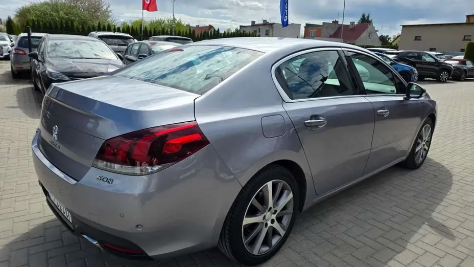 PEUGEOT 508 -