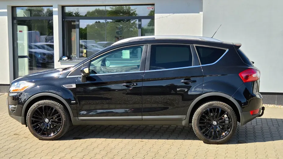 FORD Kuga -