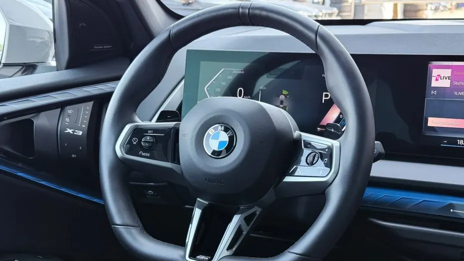 BMW X3 -