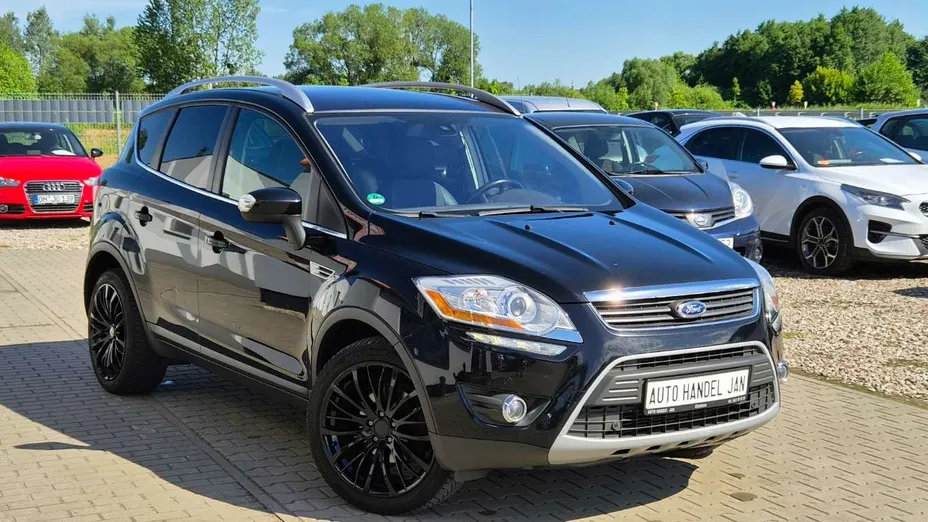 FORD Kuga -
