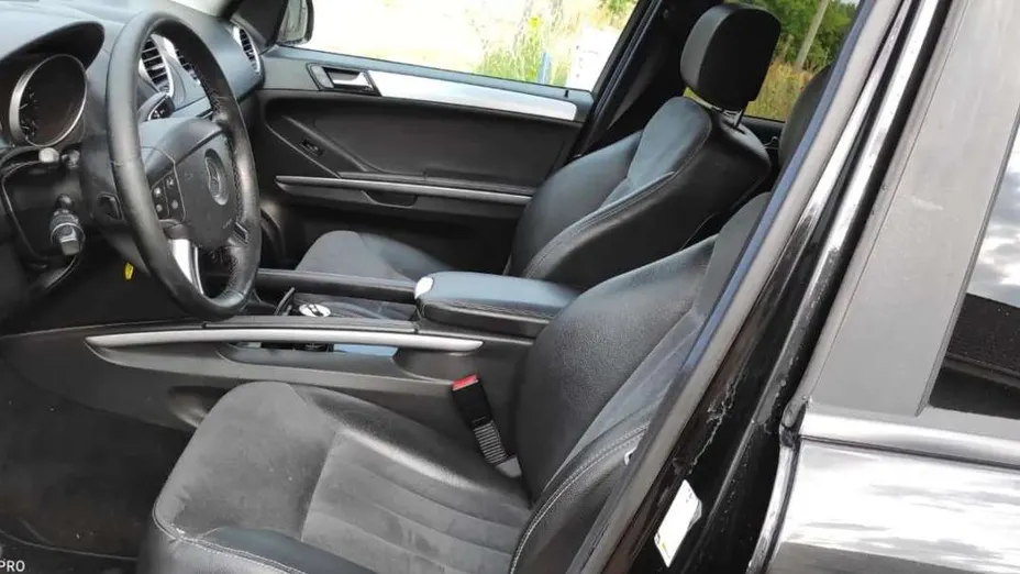 MERCEDES-BENZ ML -