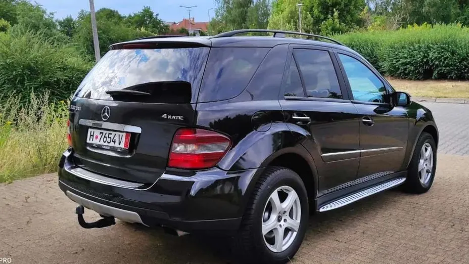 MERCEDES-BENZ ML -
