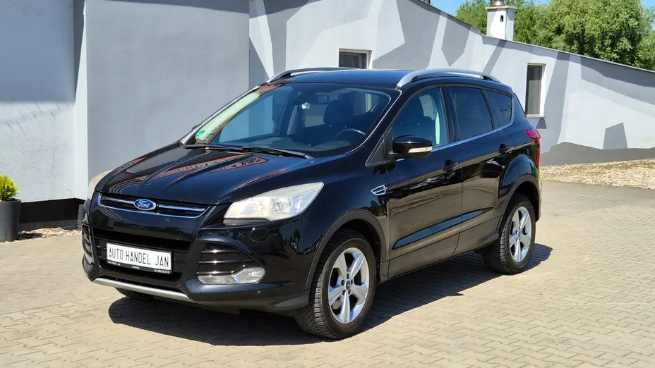 FORD Kuga -