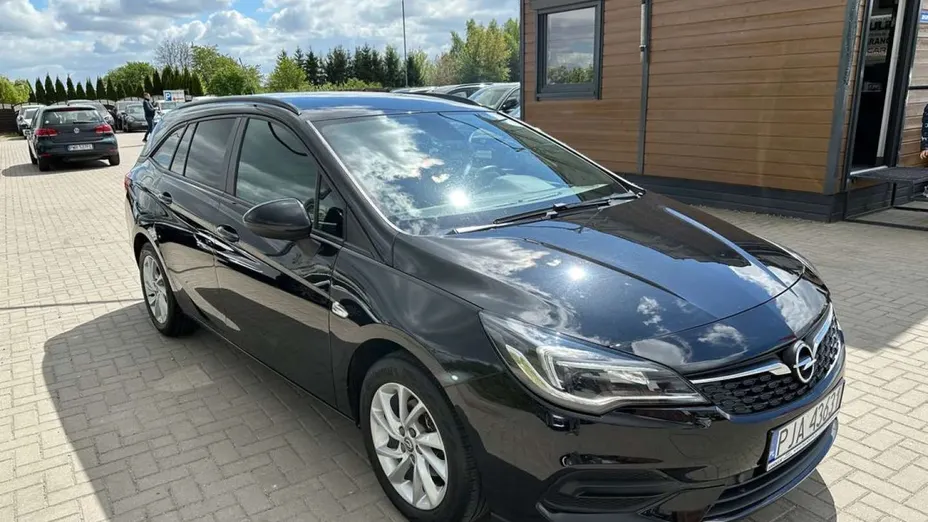 OPEL Astra -