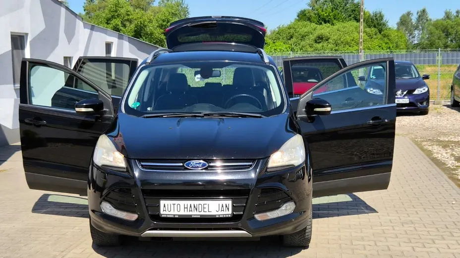FORD Kuga -