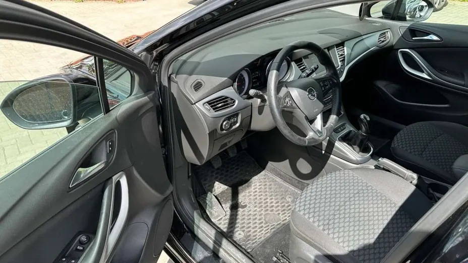 OPEL Astra -