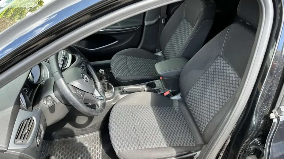 OPEL Astra -