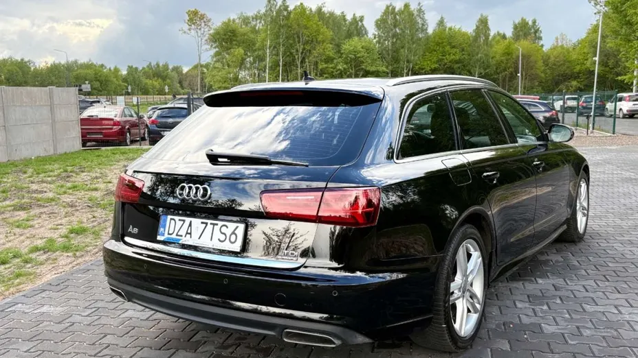 AUDI A6 Avant -