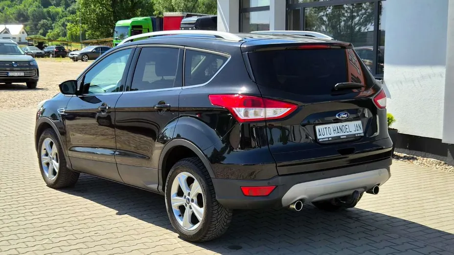FORD Kuga -