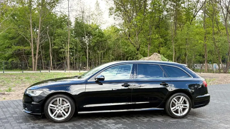 AUDI A6 Avant -