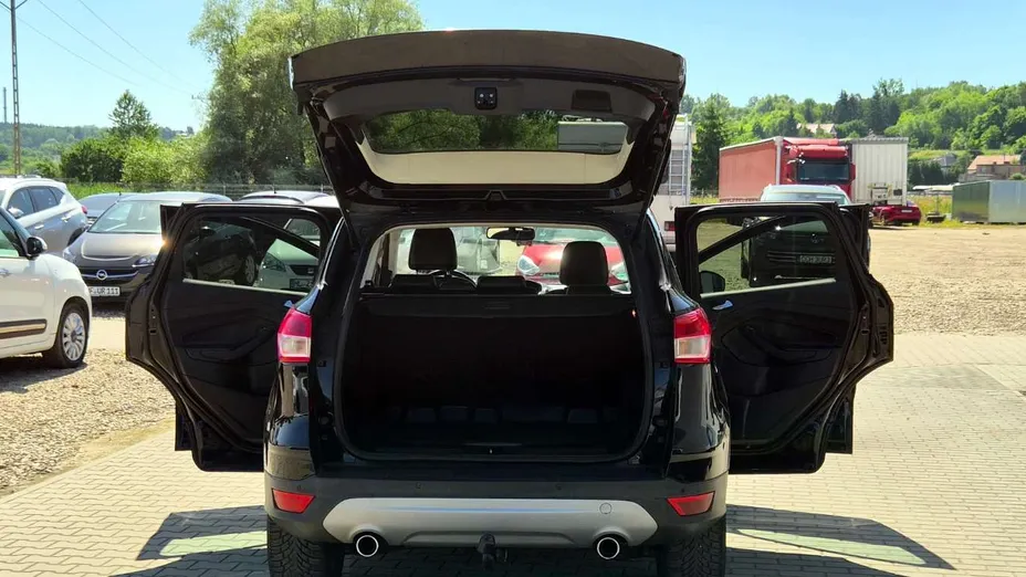 FORD Kuga -