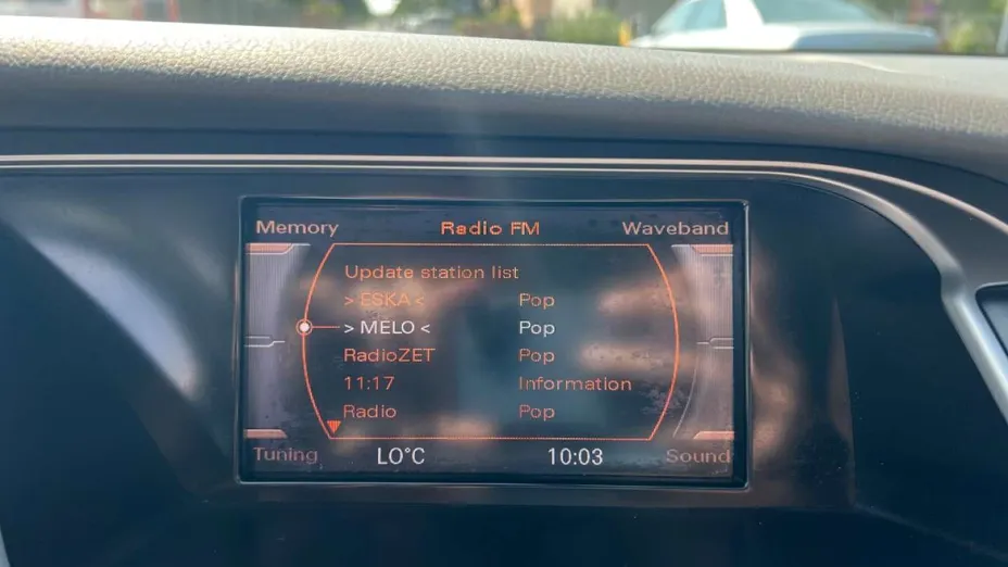 AUDI A4 -