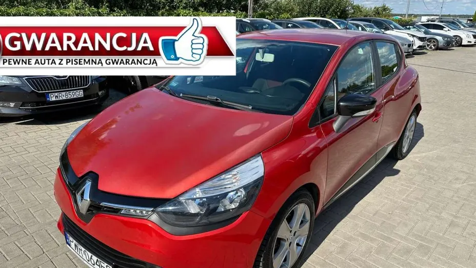 RENAULT Clio -