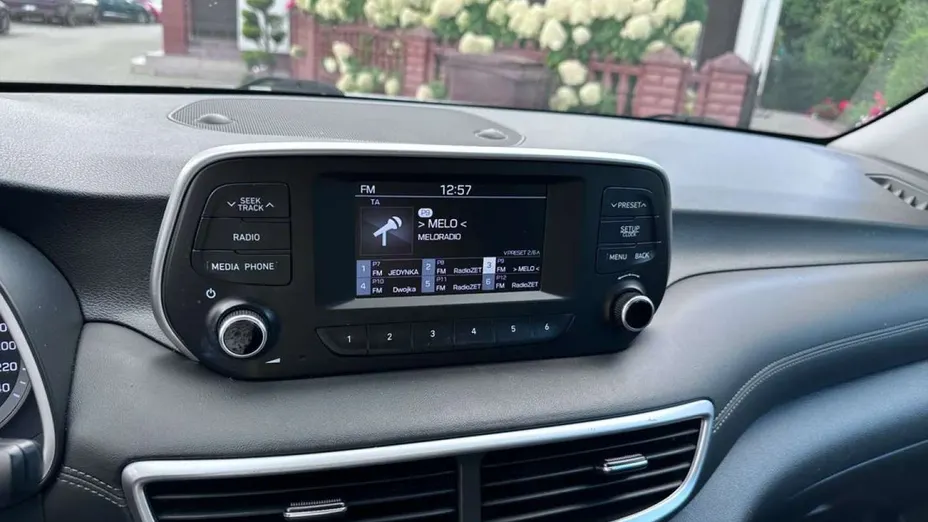HYUNDAI Tucson -