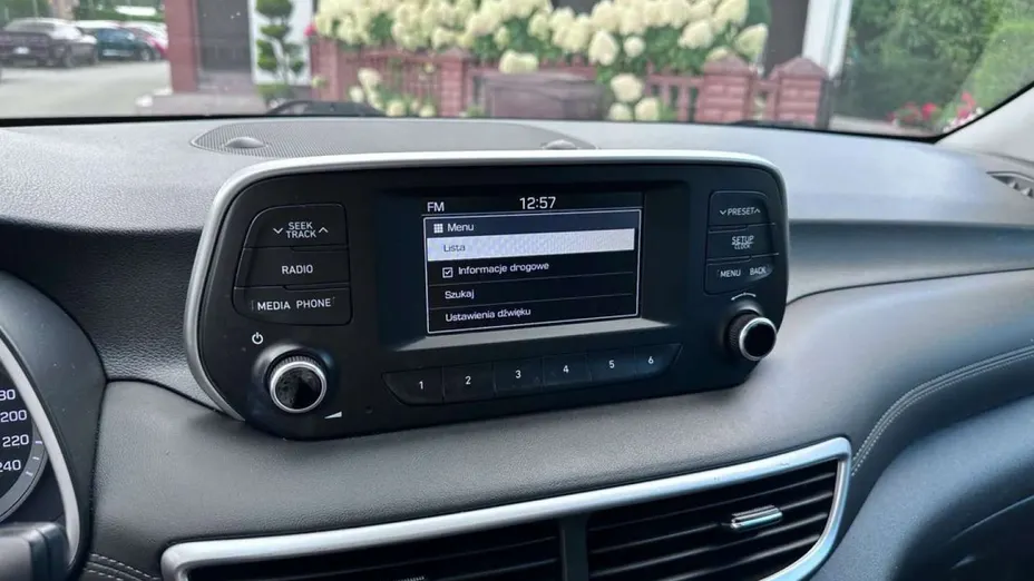 HYUNDAI Tucson -