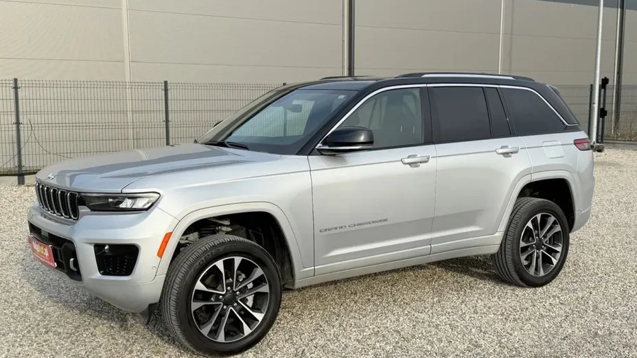JEEP Grand Cherokee -