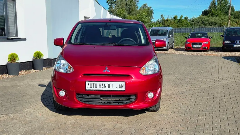 MITSUBISHI Space Star -