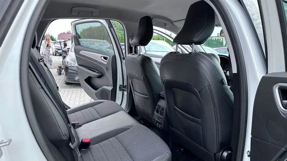 RENAULT Arkana -