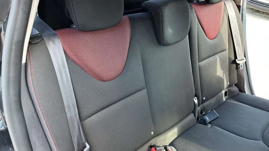 RENAULT Clio -