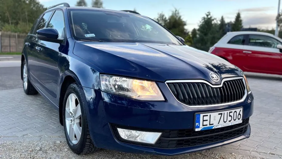 SKODA Octavia -
